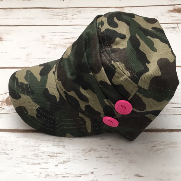 Pugs Gear Camo & Button Cadet Hat - Picture 2 of 5